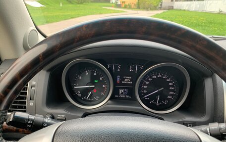 Toyota Land Cruiser 200, 2012 год, 4 450 000 рублей, 11 фотография