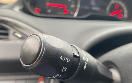 Peugeot 208 II, 2013 год, 490 000 рублей, 18 фотография