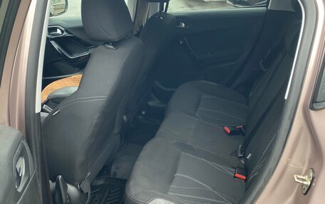 Peugeot 208 II, 2013 год, 490 000 рублей, 15 фотография