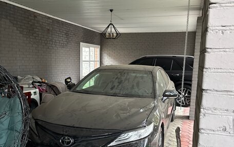 Toyota Camry, 2021 год, 4 150 000 рублей, 1 фотография