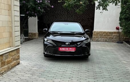 Toyota Camry, 2021 год, 4 150 000 рублей, 3 фотография