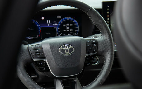 Toyota Camry, 2024 год, 3 848 000 рублей, 12 фотография