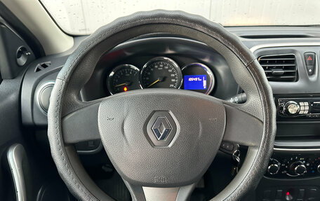 Renault Logan II, 2017 год, 802 000 рублей, 18 фотография