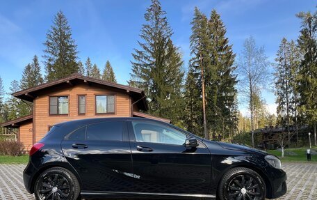 Mercedes-Benz A-Класс, 2015 год, 1 450 000 рублей, 4 фотография