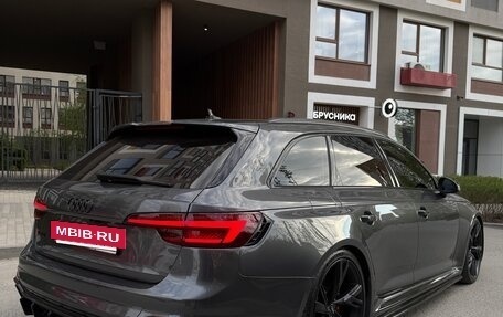 Audi RS 4, 2019 год, 7 800 000 рублей, 4 фотография