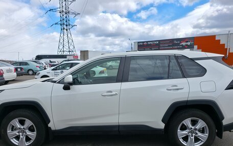 Toyota RAV4, 2020 год, 3 250 000 рублей, 8 фотография