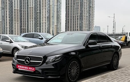 Mercedes-Benz E-Класс, 2018 год, 3 300 000 рублей, 7 фотография