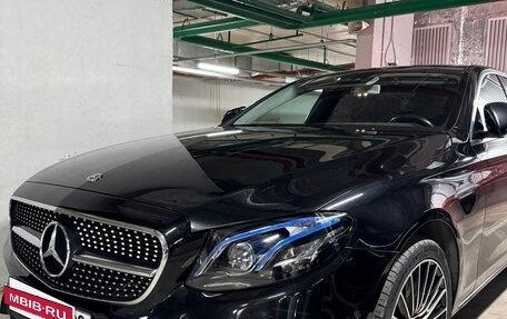 Mercedes-Benz E-Класс, 2018 год, 3 300 000 рублей, 19 фотография