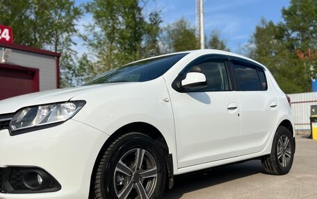 Renault Sandero II рестайлинг, 2014 год, 1 050 000 рублей, 5 фотография