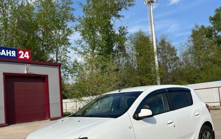 Renault Sandero II рестайлинг, 2014 год, 1 050 000 рублей, 4 фотография