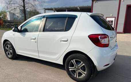 Renault Sandero II рестайлинг, 2014 год, 1 050 000 рублей, 14 фотография