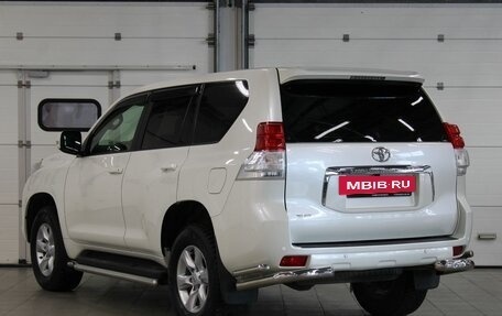 Toyota Land Cruiser Prado 150 рестайлинг 2, 2013 год, 3 357 000 рублей, 7 фотография