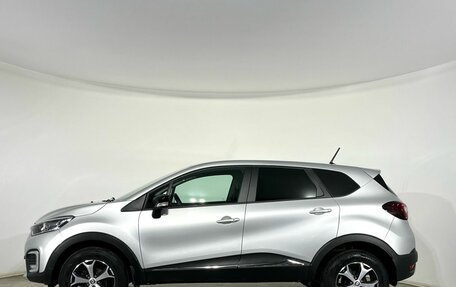 Renault Kaptur I рестайлинг, 2022 год, 1 900 000 рублей, 2 фотография