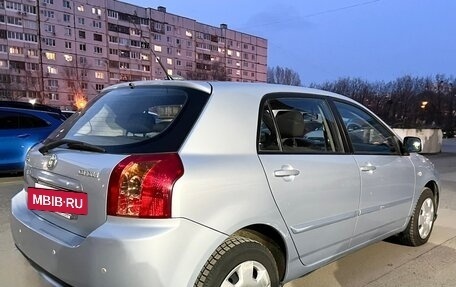 Toyota Corolla, 2005 год, 750 000 рублей, 4 фотография
