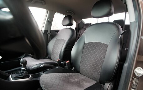 Hyundai Solaris II рестайлинг, 2016 год, 770 000 рублей, 10 фотография