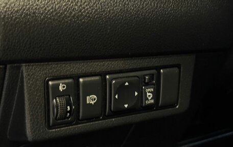 Nissan Tiida, 2012 год, 825 000 рублей, 8 фотография