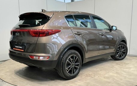 KIA Sportage IV рестайлинг, 2017 год, 2 199 000 рублей, 5 фотография