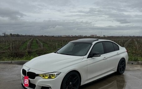 BMW 3 серия, 2018 год, 2 950 000 рублей, 3 фотография