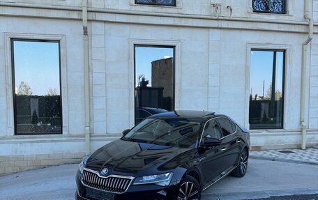 Skoda Superb III рестайлинг, 2025 год, 2 349 000 рублей, 2 фотография