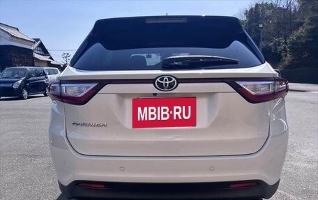 Toyota Harrier, 2017 год, 2 175 005 рублей, 2 фотография