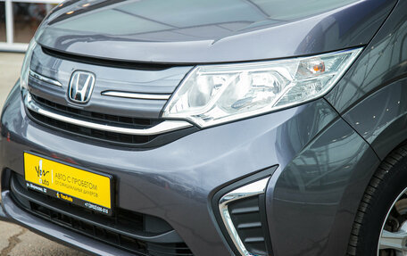 Honda Stepwgn IV, 2016 год, 1 559 000 рублей, 2 фотография