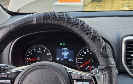 KIA Sportage IV рестайлинг, 2018 год, 2 100 000 рублей, 2 фотография