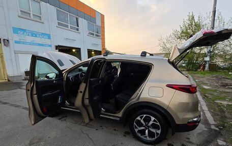 KIA Sportage IV рестайлинг, 2018 год, 2 100 000 рублей, 12 фотография