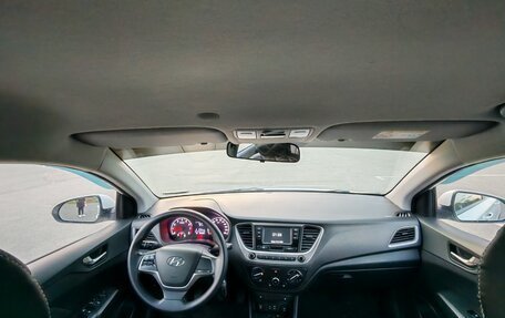 Hyundai Solaris II рестайлинг, 2018 год, 1 289 000 рублей, 9 фотография