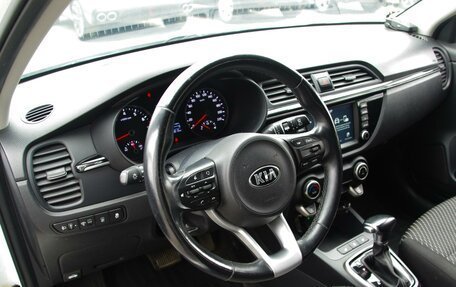 KIA Rio IV, 2018 год, 1 620 000 рублей, 6 фотография
