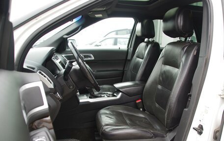 Ford Explorer VI, 2012 год, 1 199 000 рублей, 7 фотография