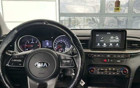 KIA cee'd III, 2019 год, 1 380 000 рублей, 10 фотография