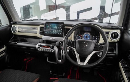 Suzuki Xbee I, 2018 год, 1 349 000 рублей, 13 фотография