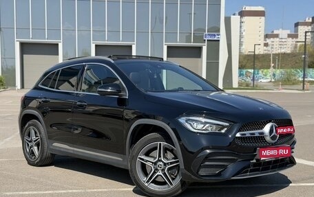 Mercedes-Benz GLA, 2020 год, 4 400 000 рублей, 1 фотография