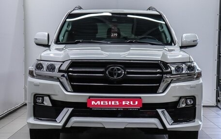Toyota Land Cruiser 200, 2019 год, 7 950 000 рублей, 2 фотография