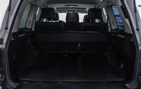 Toyota Land Cruiser 200, 2019 год, 7 950 000 рублей, 34 фотография