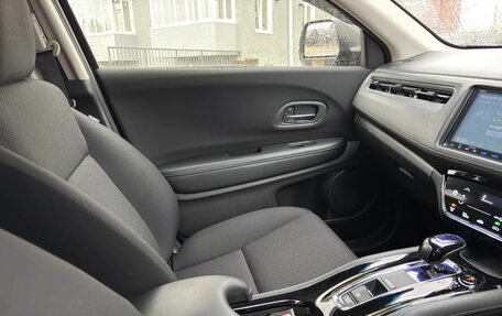 Honda Vezel, 2014 год, 1 400 000 рублей, 8 фотография