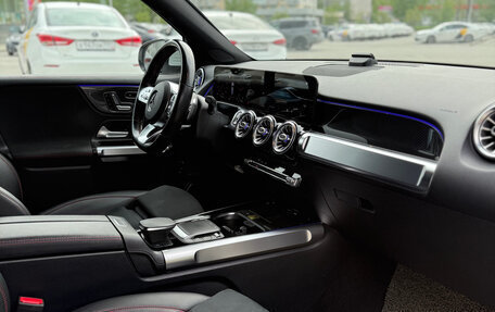 Mercedes-Benz GLB AMG, 2020 год, 5 500 000 рублей, 13 фотография