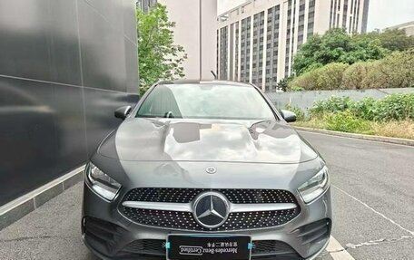 Mercedes-Benz A-Класс, 2021 год, 1 750 002 рублей, 2 фотография