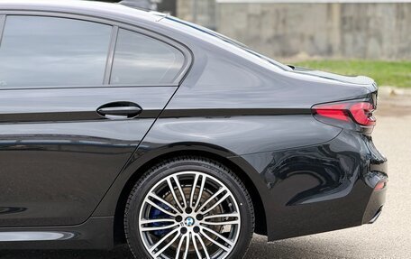 BMW 5 серия, 2019 год, 4 260 000 рублей, 8 фотография