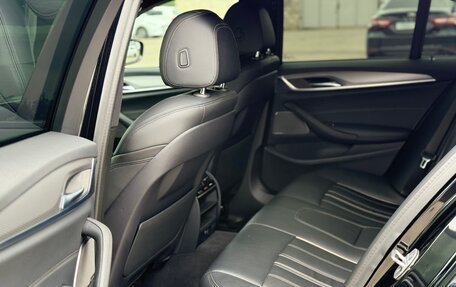 BMW 5 серия, 2019 год, 4 260 000 рублей, 19 фотография