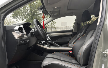 Geely Coolray I, 2023 год, 1 243 000 рублей, 4 фотография