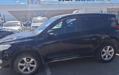 Toyota RAV4, 2011 год, 1 000 000 рублей, 3 фотография