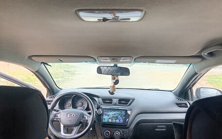 KIA Rio III рестайлинг, 2012 год, 600 000 рублей, 2 фотография