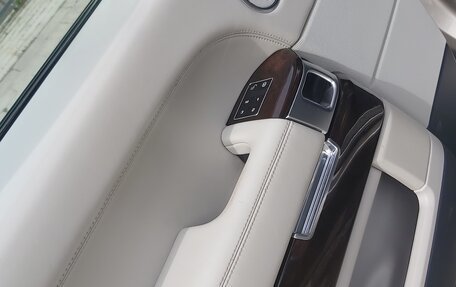 Land Rover Range Rover IV рестайлинг, 2015 год, 4 500 000 рублей, 9 фотография