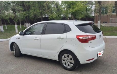 KIA Rio III рестайлинг, 2013 год, 1 020 000 рублей, 5 фотография