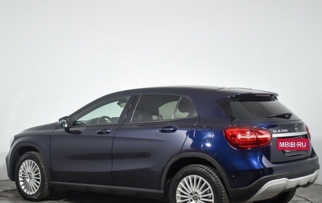 Mercedes-Benz GLA, 2017 год, 1 650 000 рублей, 7 фотография