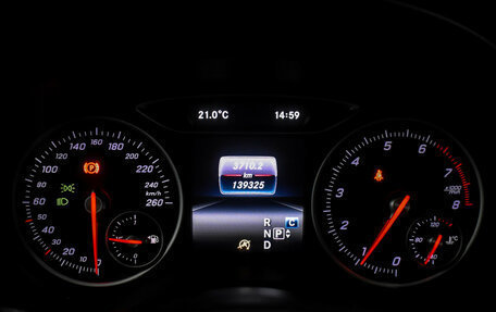 Mercedes-Benz GLA, 2017 год, 1 650 000 рублей, 15 фотография
