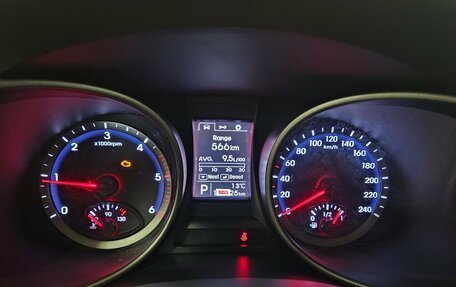 Hyundai Santa Fe III рестайлинг, 2015 год, 1 788 000 рублей, 15 фотография