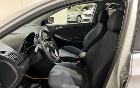 Hyundai Solaris II рестайлинг, 2016 год, 1 030 000 рублей, 10 фотография