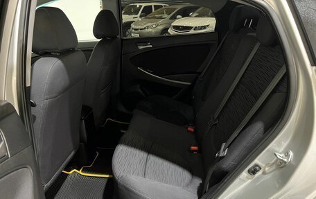 Hyundai Solaris II рестайлинг, 2016 год, 1 030 000 рублей, 17 фотография